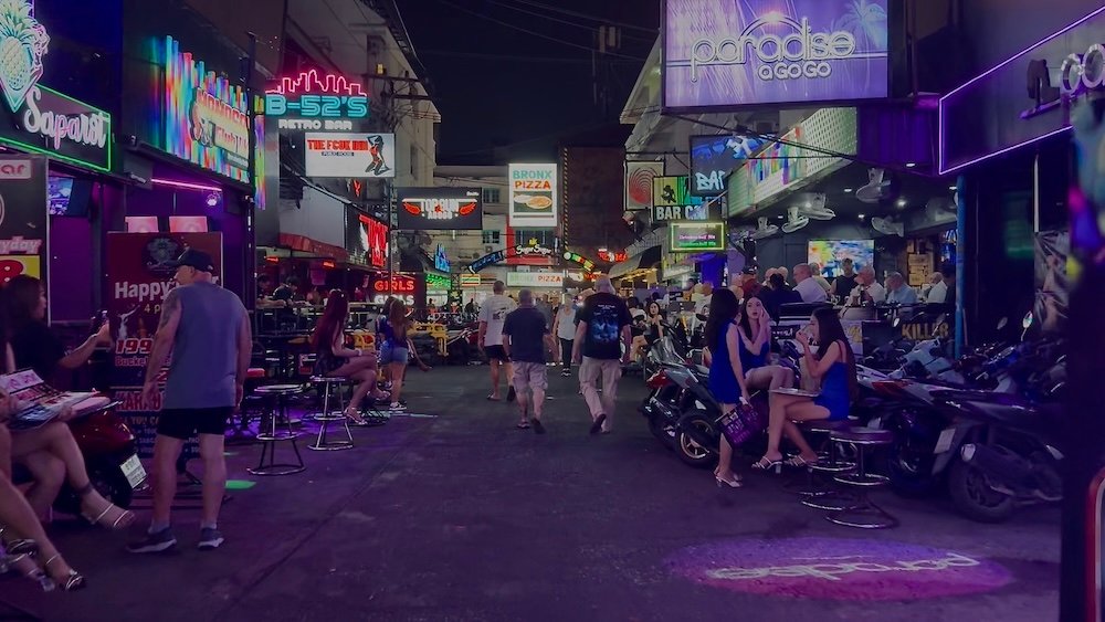 LK Metro Pattaya - Bars & Nightlife - Thailand