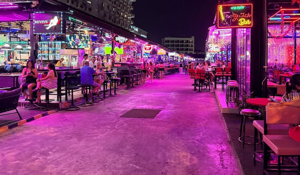 Myth Night - Pattaya Nightlife - ultimatepattaya.com