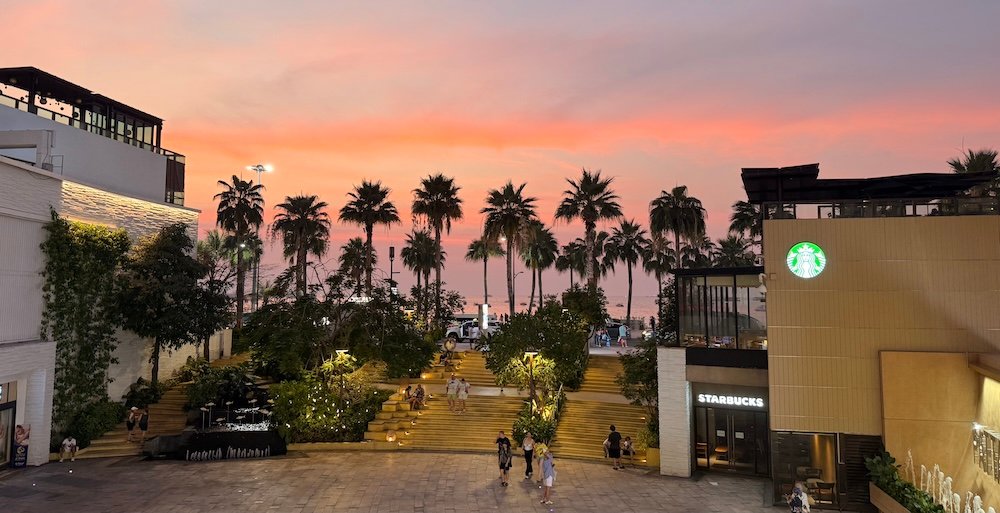 Ultimate Pattaya Travel Guide - Central Pattaya at Sunset