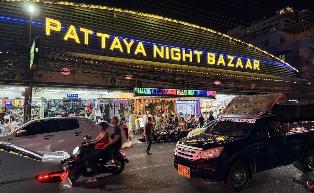 Pattaya Night Bazaar - Ultimate Pattaya Travel Guide