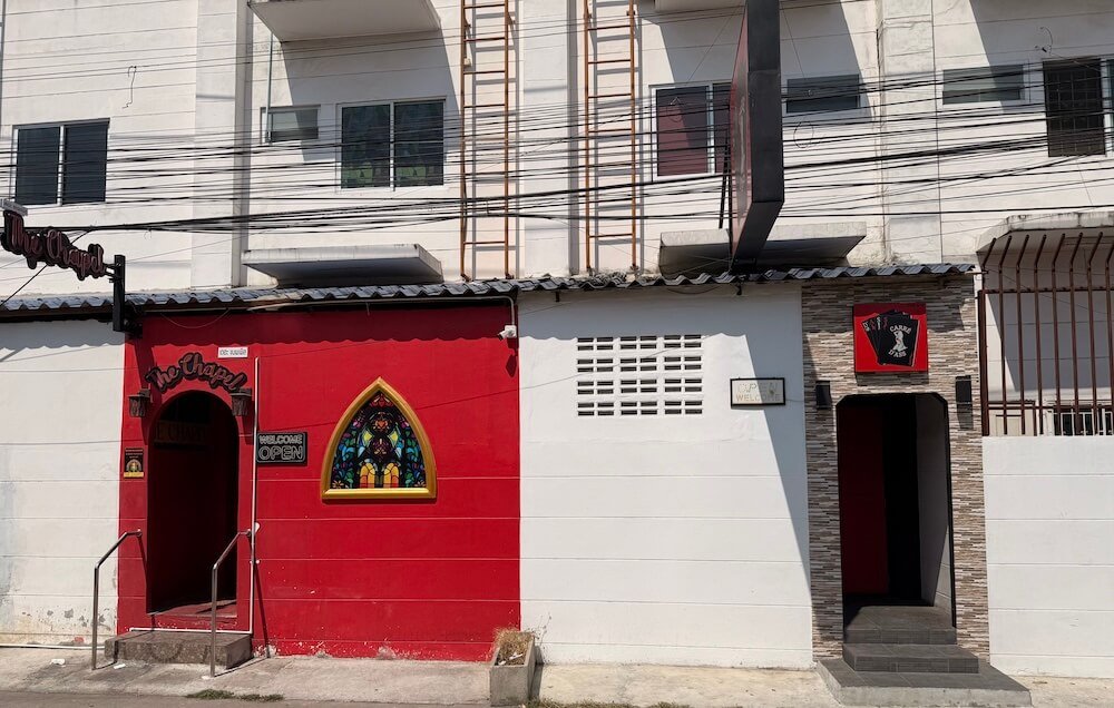 The Chapel Gentlemen's Club - Bon Koch 8 - Pattaya Nightlife